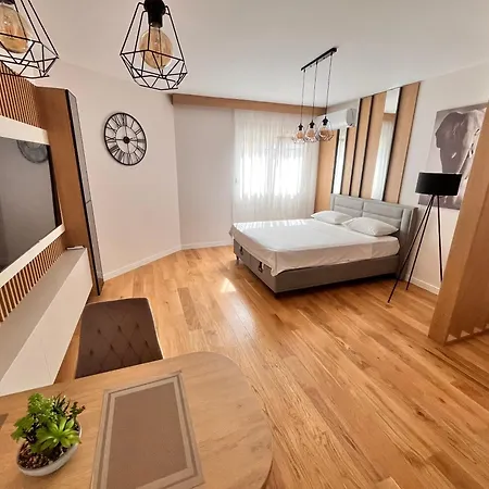 Apart 28- Luxury Suites Podgorica Room photo