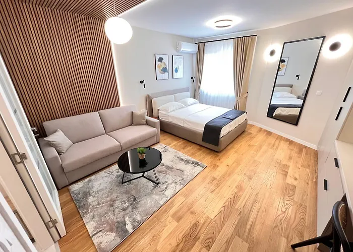 Apart 28- Luxury Suites