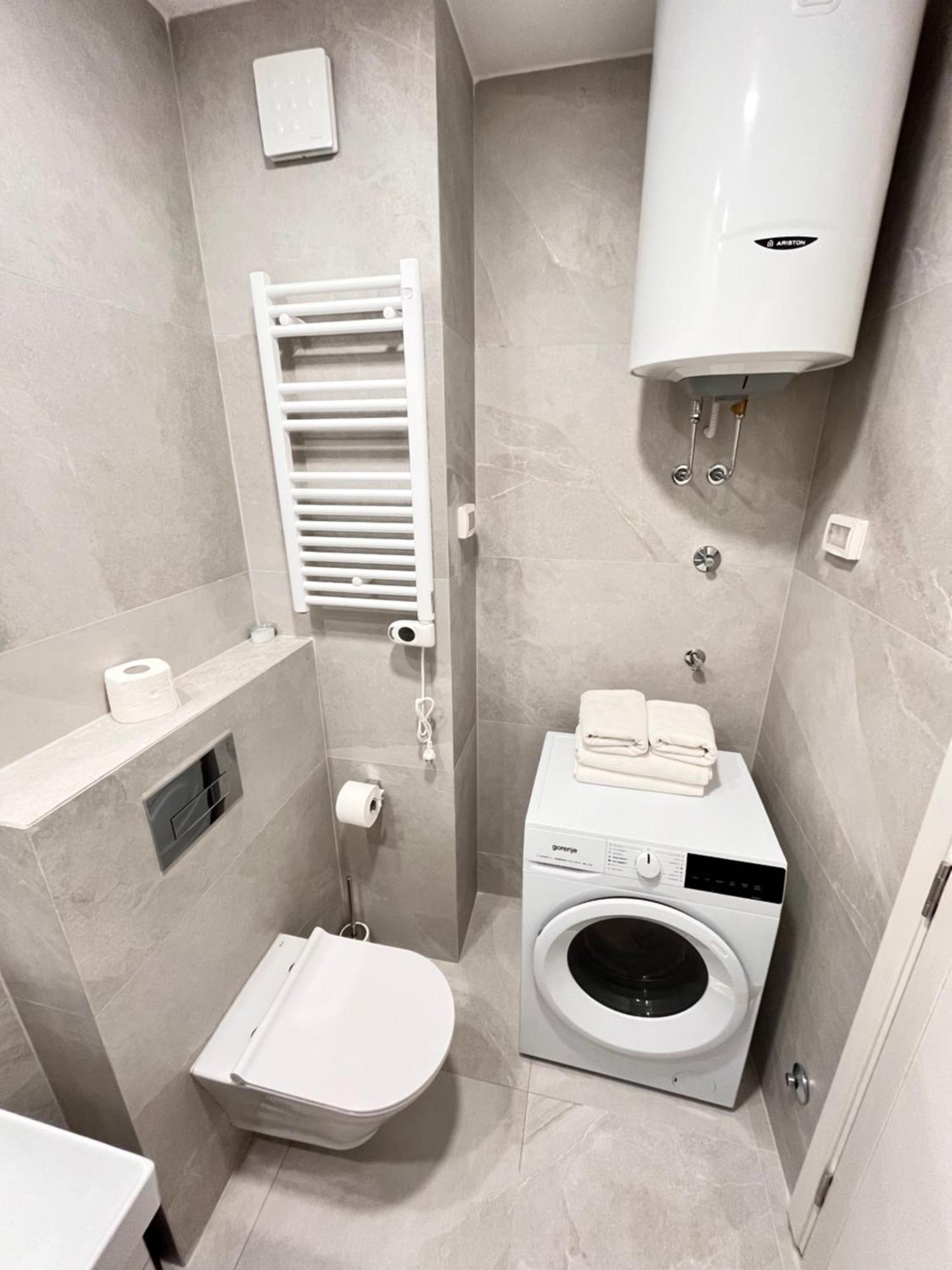 28- Luxury * Podgorica