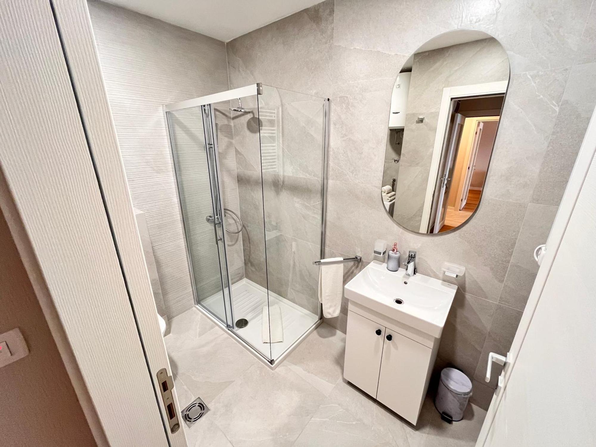 28- Luxury Podgorica